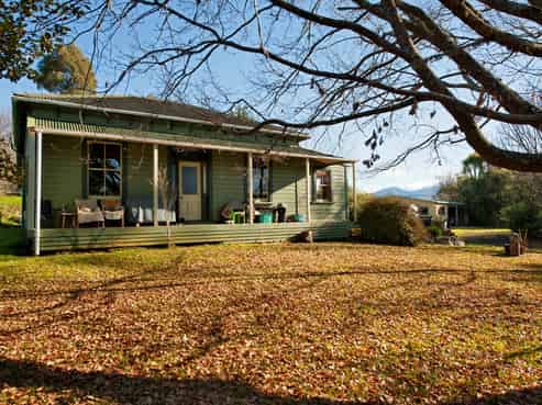 1241 Dovedale Road, Dovedale