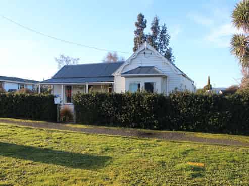 8 High Street, Milton