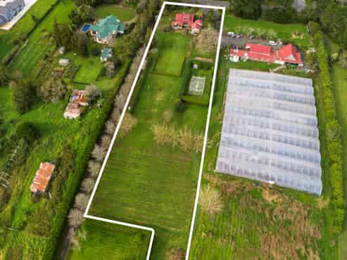 106 Station Road, Kumeu