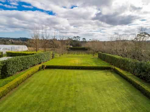 106 Station Road, Kumeu