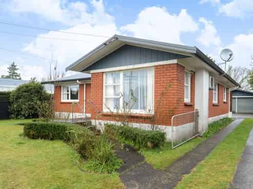 141 Fitzroy Avenue, Fitzroy