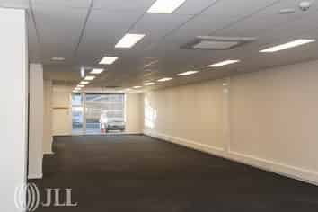 Great opportunity for owner occupiers & investors!