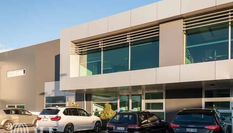 15/2 Barry Hogan Place, Addington