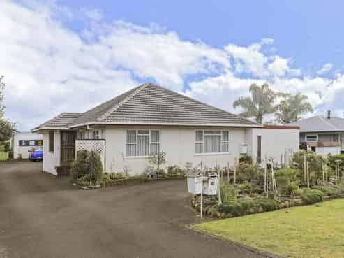 9 Lisbon Street, Greerton