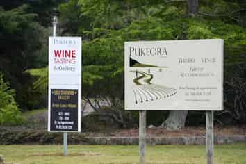 Pukeora Winery and Vineyard