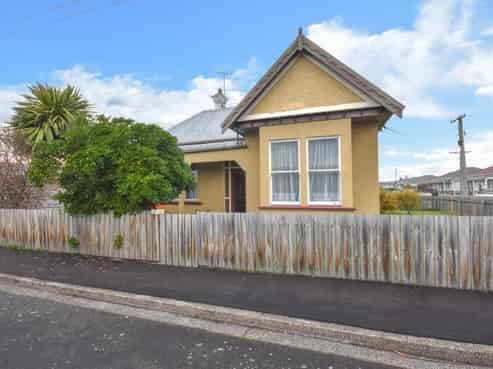 25 Nicholson Street, Forbury