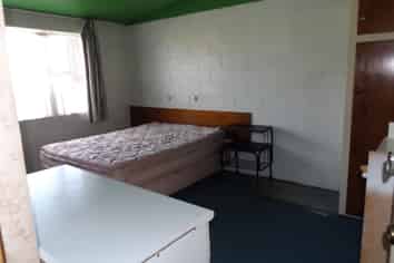 965 Colombo Street, Saint Albans