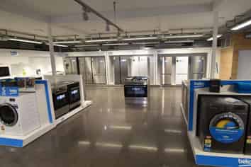 RETAIL SPACE IN ELLERSLIE LOCATION