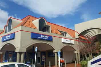 Royal Oak Shopping Centre