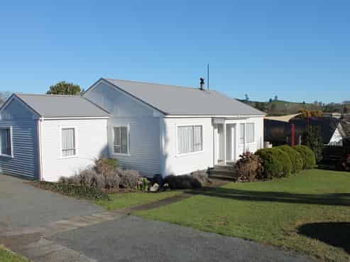 1 Prospect Avenue, Tirau