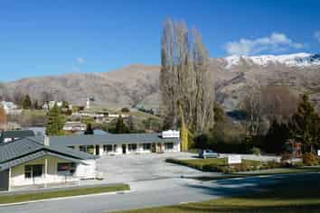 Wanaka Motel in Prominent Location