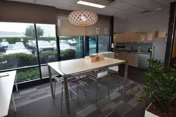 SUPERB SUBLEASE OPPORTUNITY