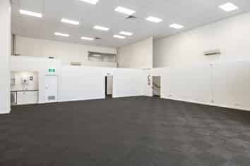 Cost effective office/showroom