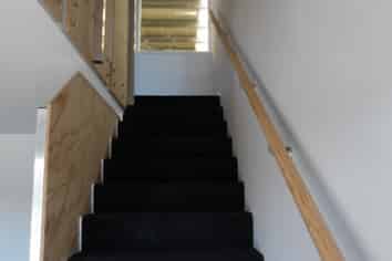 ADDINGTON - CLOSE TO TOWER JUNCTION