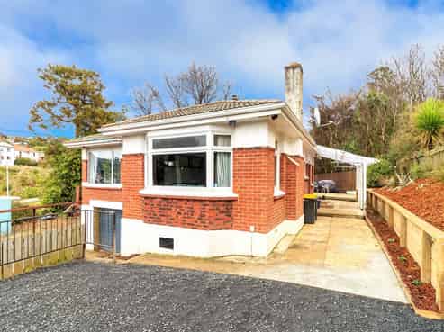 7 Aberfeldy Street, Lookout Point