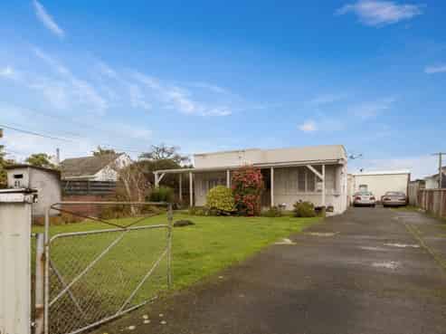 41 Merton Street, Trentham