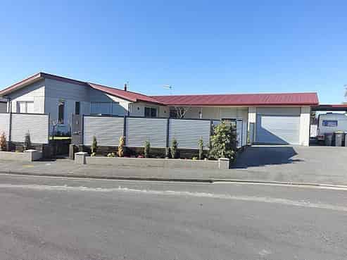 4 Oak Place, Gleniti