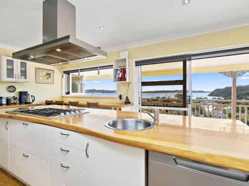 22 Chapel Street, Russell