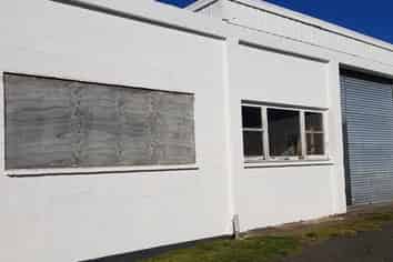 Central Stratford section.