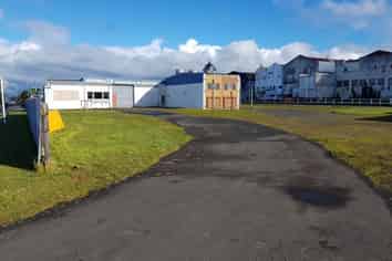 Central Stratford section.