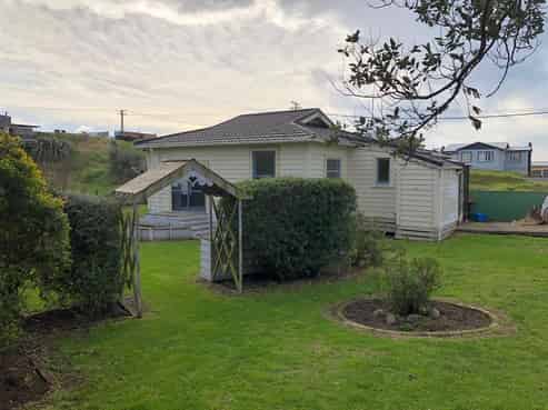 22 Leicester Street, Patea