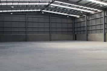 Large 1,298m2* Warehouse/Office With Profile
