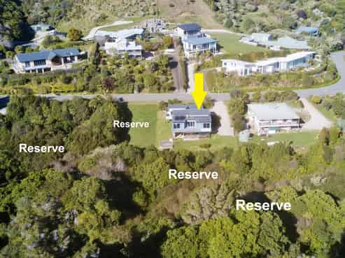 37 Bay Vista Drive, Pohara