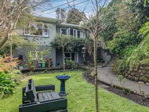 25 Glen Road, Raumati South