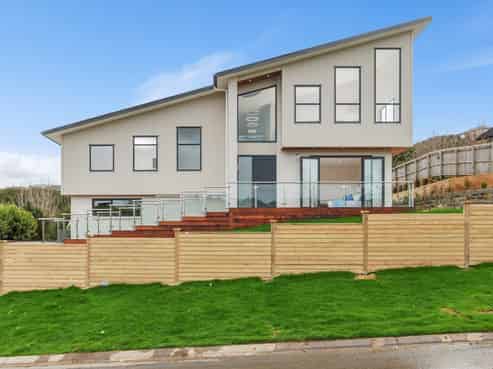 17 Chancellor Place, Flat Bush