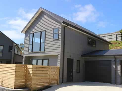 9 Brindle Way, Newlands