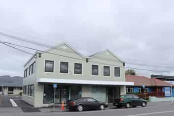 Office opportunity for lease 