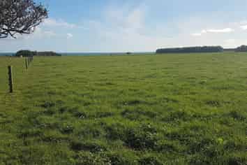 4581 South Road, Opunake