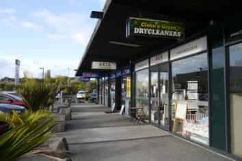 CBRE - Stonefields Marketplace Retail for Lease