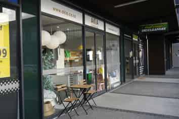 CBRE - Stonefields Marketplace Retail for Lease