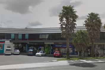 OFFICES AVAILABLE ON BUSY TE ATATU ROAD