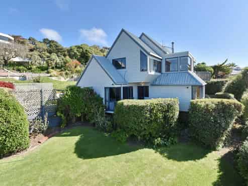 16 Panorama Road, Clifton