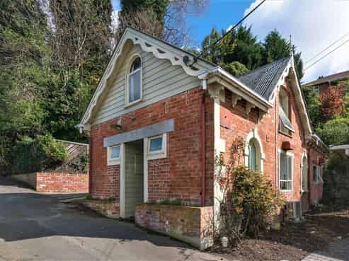 40 Park Street, North Dunedin