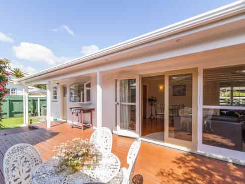 49B Kebbell Grove, Epuni