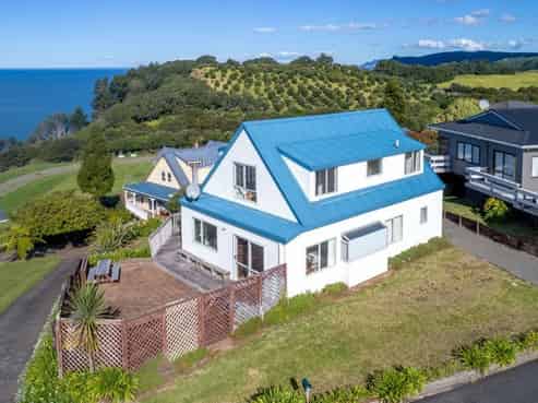 407 Onemana Drive, Onemana