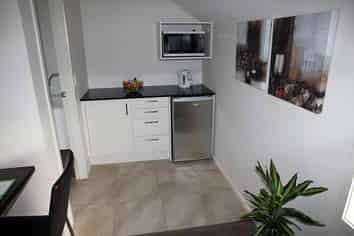 59-61 Gray Ave, Mangere East