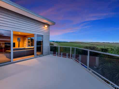 52 Martin Road, Paraparaumu Beach