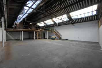 Warehouse or Storage FOR LEASE