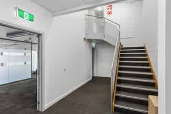 Modern City Fringe Office - 15 Car Parks - REDUCED