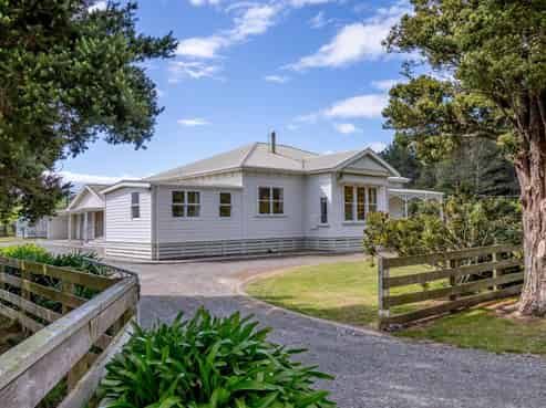 487 Bluff Rangitumau Road, Mauriceville