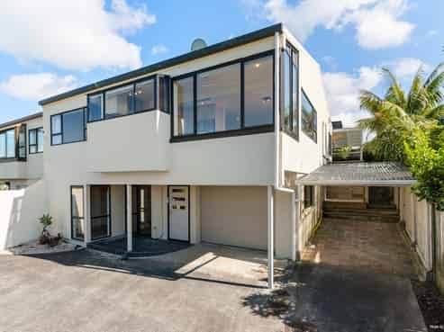 3/8 City View Terrace, Birkenhead