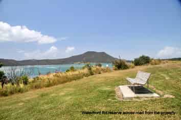 16 Waterfront Road, Pukenui