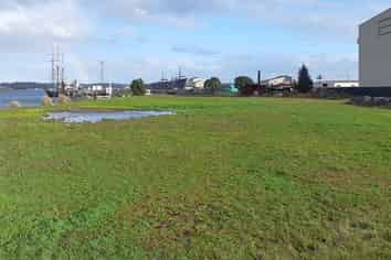 Waterfront Section on Fraser Street
