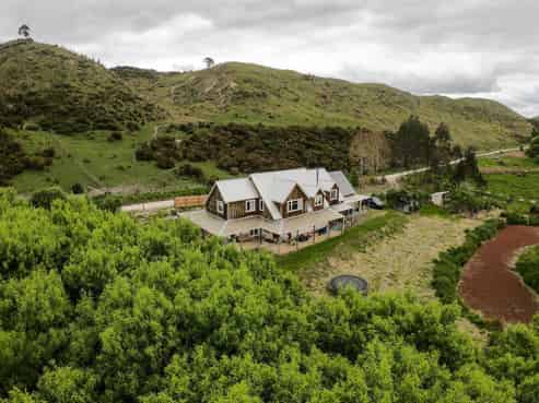 137 Matatara Road, Parikino