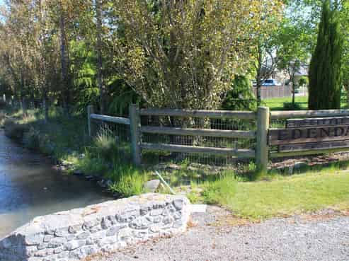 9/889 Sandy Knolls Road, West Melton