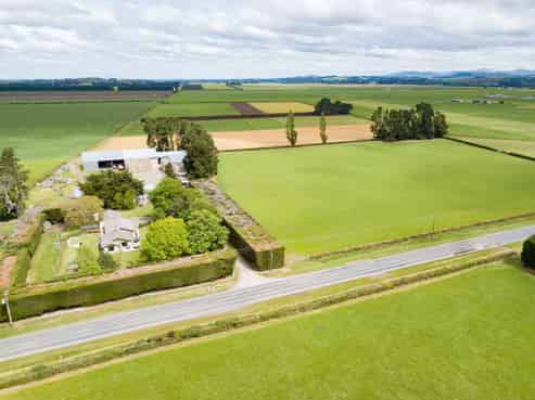 3437 Old West Coast Road, Darfield